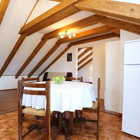 Family Friendly House With A Swimming Pool Kanica, - 10367 Дом отдыха *