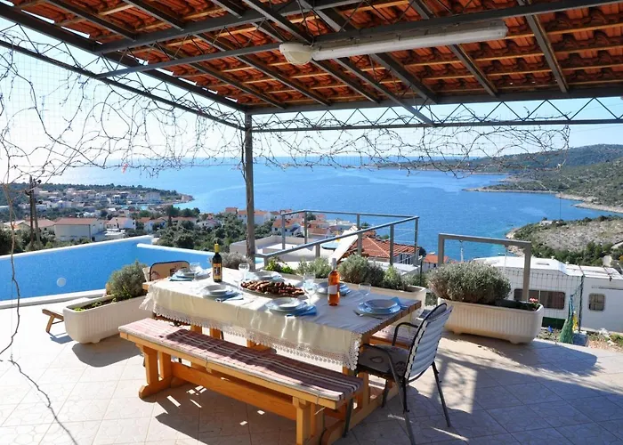 Family Friendly House With A Swimming Pool Kanica, - 10367 Vakantiehuis *